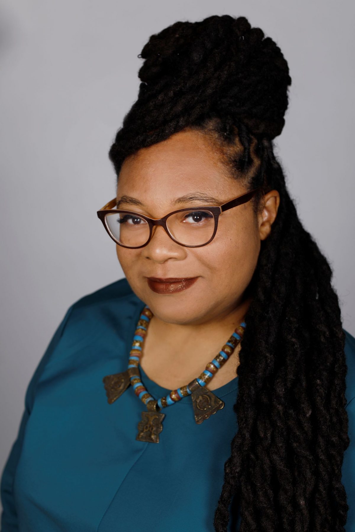 Alike Healthcare App Unites People With MS, Other Conditions Alike